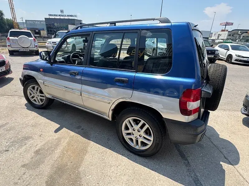 Usado Mitsubishi Montero 202 CV (148 kW) 2002 Azul SUV