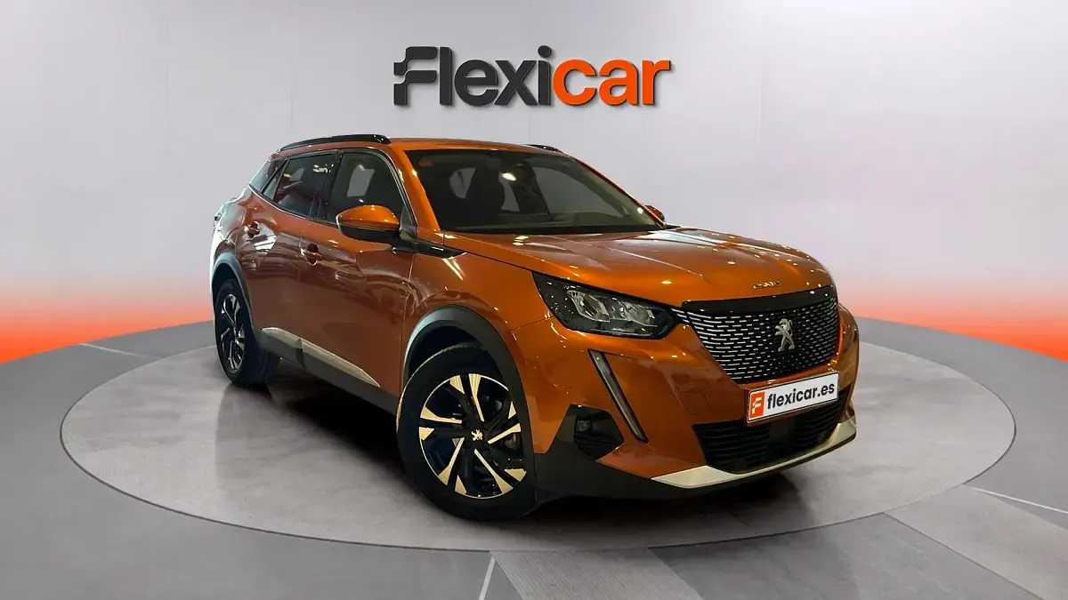 Usado Peugeot 2008 Active 110 CV (80 kW) 2021 SUV