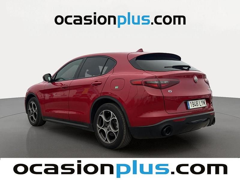 Usado Alfa Romeo Stelvio Sprint 201 CV (147 kW) 2022 Rojo SUV