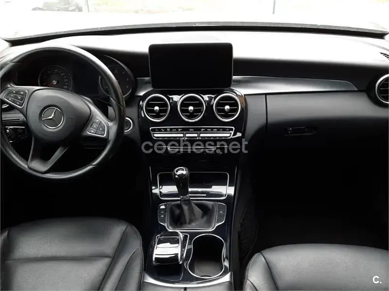 Usado Mercedes C220 170 CV (125 kW) 2014 Blanco Familiar
