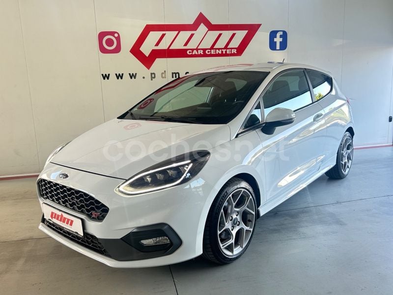 Blanco Usado 2019 Ford Fiesta ST Utilitario | 18.500 € (Precio justo) - Imagen 1/4