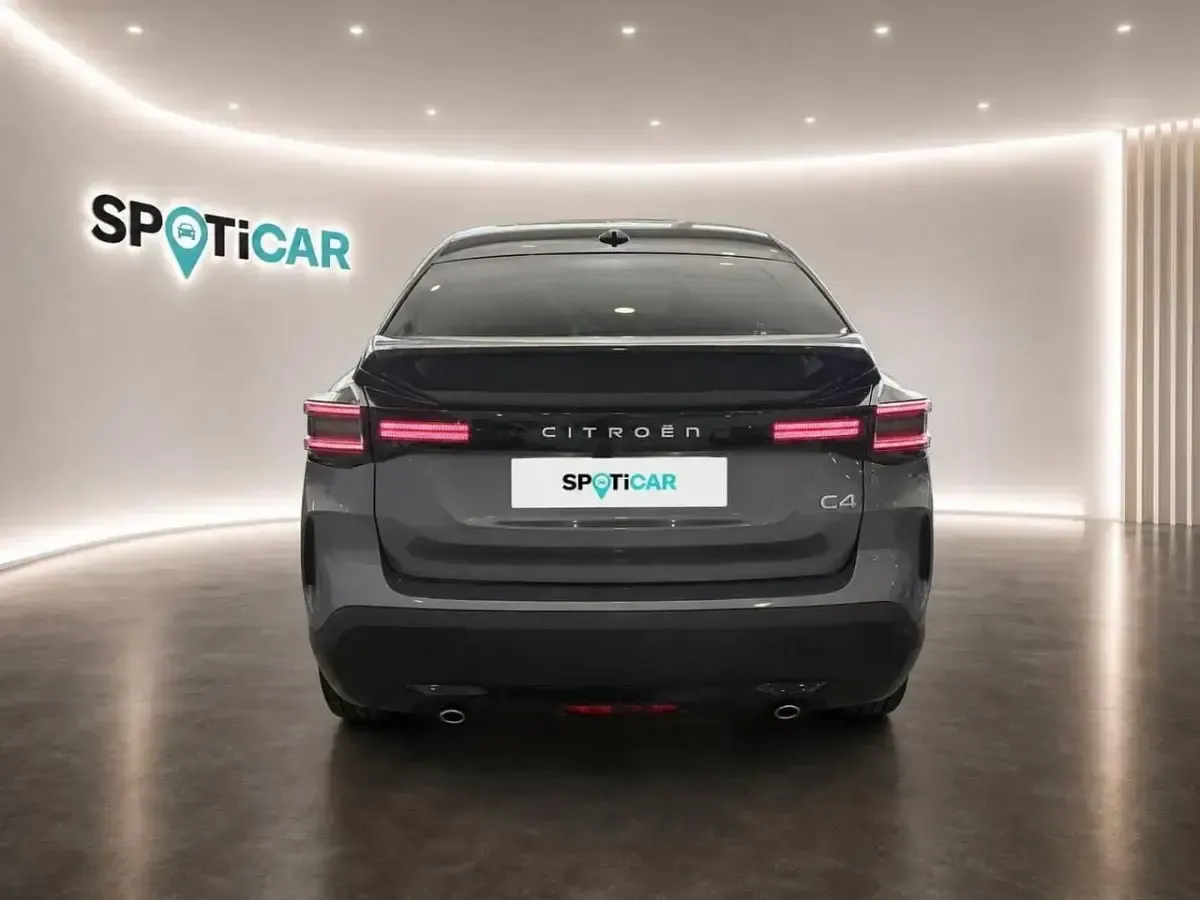 Usado Citroën C4 145 CV (106 kW) 2025 Gris SUV