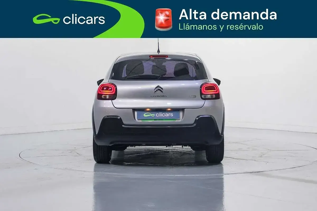 Usado Citroën C3 Feel 82 CV (60 kW) 2019 Plateado Utilitario