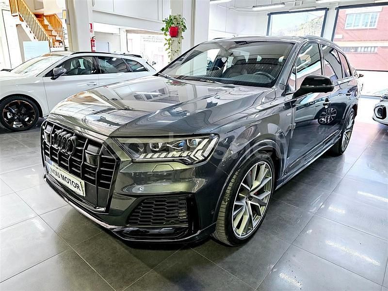 Gris / plata Usado 2022 Audi Q7 Competition SUV | 69.900 € - Imagen 1/4