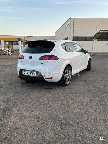 Usado Seat Leon FR 170 CV (125 kW) 2007 Blanco Utilitario