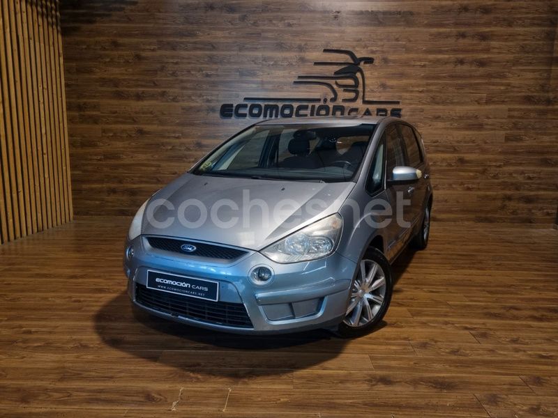 Gris / plata Usado 2006 Ford S-MAX Trend Monovolumen | 5990 € (Precio justo) - Imagen 1/4