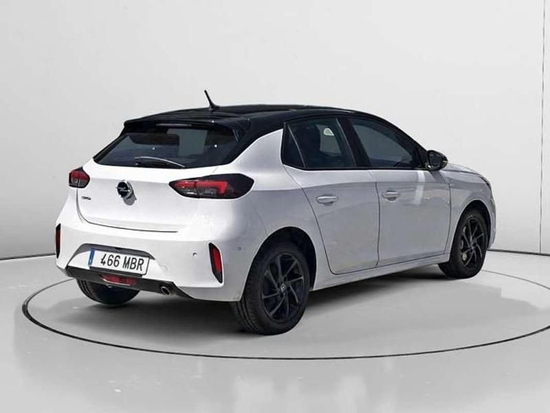 Usado Opel Corsa GS Line 101 CV (74 kW) 2022 Blanco Utilitario