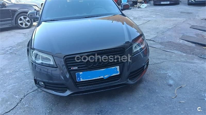 Usado Audi A3 Ambition 140 CV (102 kW) 2010 Negro Berlina