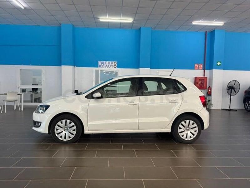 Usado VW Polo Advance 70 CV (51 kW) 2014 Blanco Berlina