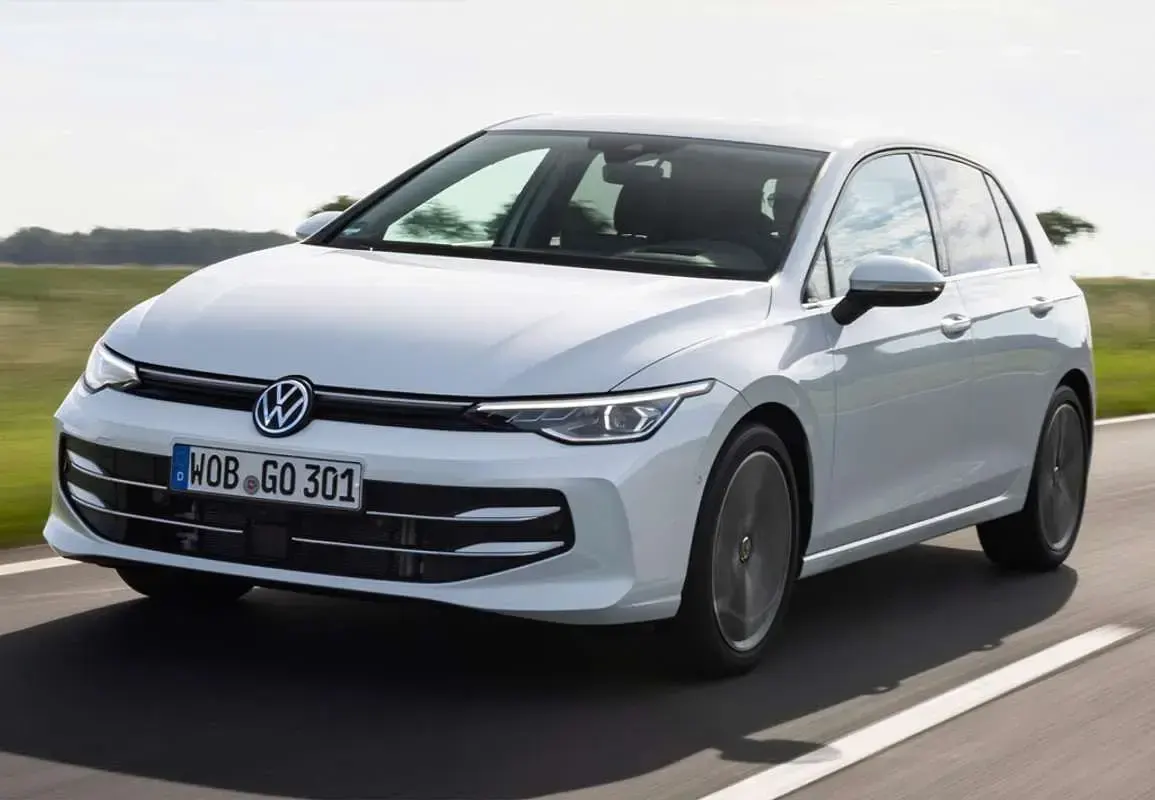 Usado VW Golf VII Business 116 CV (85 kW) 2017 Plateado Utilitario