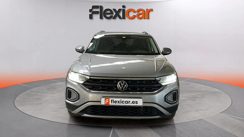Usado VW T-Roc Life 116 CV (85 kW) 2022 Gris SUV