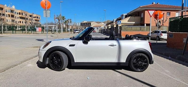 Usado Mini Cooper Cabriolet 136 CV (100 kW) 2024 Blanco Descapotable