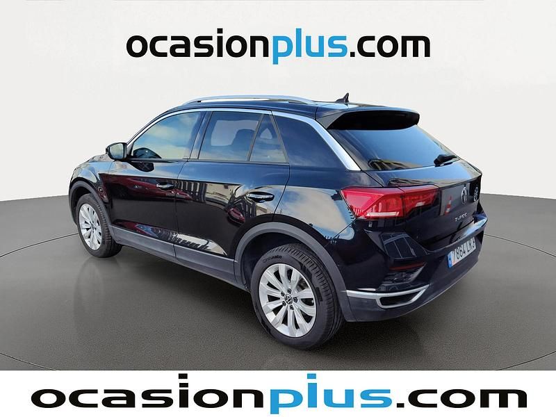 Usado VW T-Roc Advance 110 CV (80 kW) 2021 Negro SUV