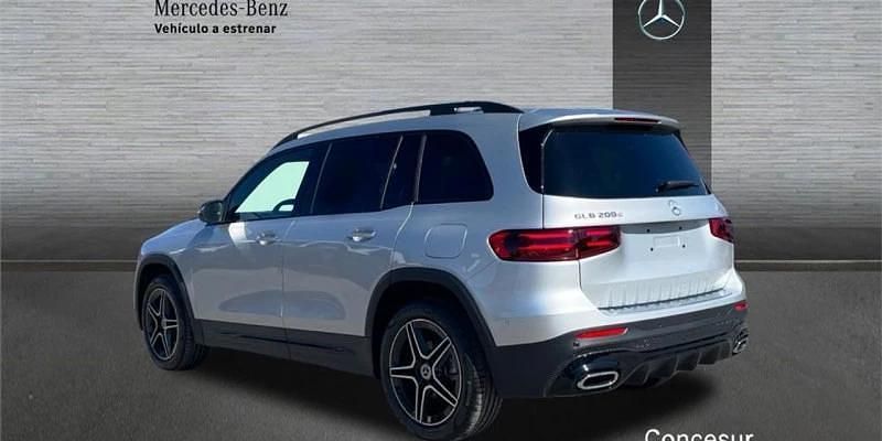 Nuevo Mercedes GLB200 150 CV (110 kW) 2026 Plata SUV