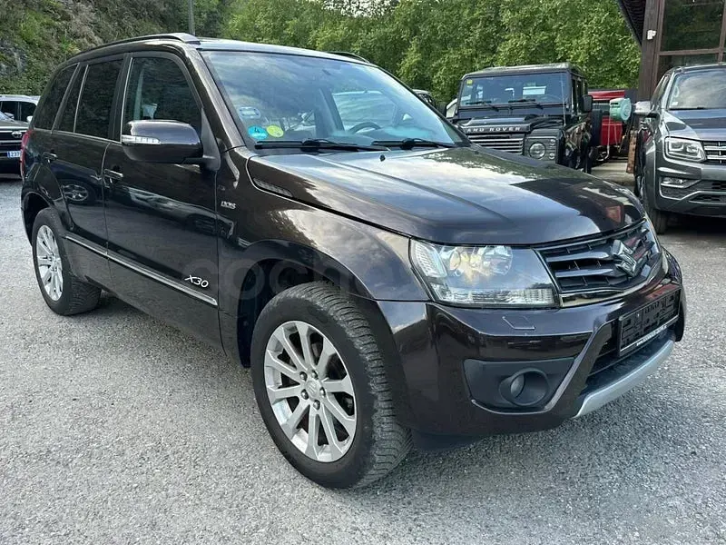 Usado Suzuki Vitara 129 CV (94 kW) 2014 Marrón SUV