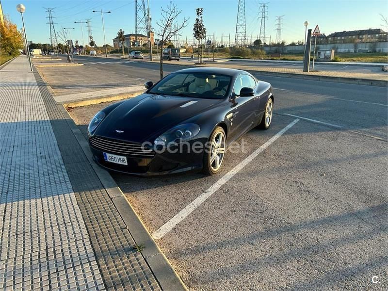 Usado Aston Martin DB9 476 CV (350 kW) 2010 Azul Coupe