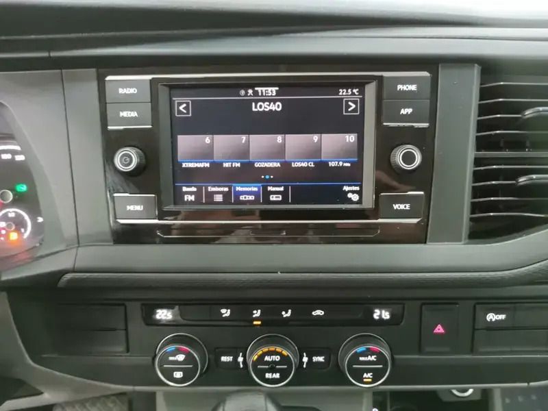 Begagnad VW Caravelle 150 HK (110 kW) 2024 Van