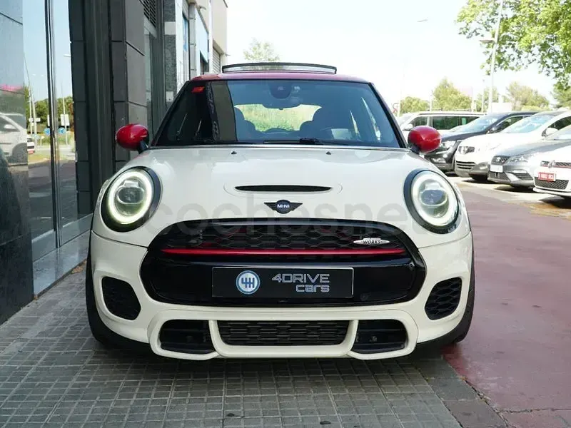 Usado Mini John Cooper Works 231 CV (169 kW) 2018 Blanco Utilitario