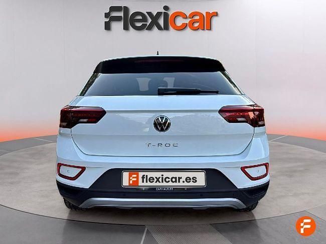 Usado VW T-Roc 116 CV (85 kW) 2025 Blanco SUV