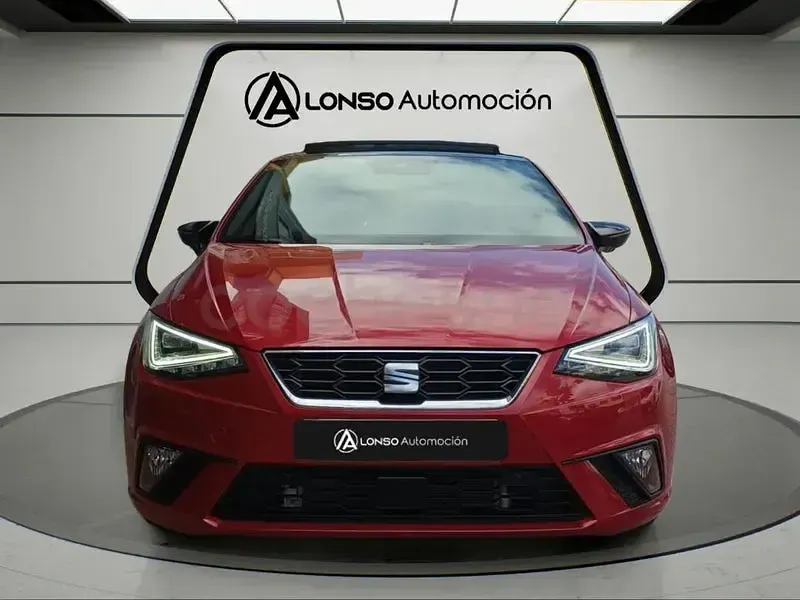 Usado Seat Ibiza FR 110 CV (80 kW) 2021 Granate Berlina