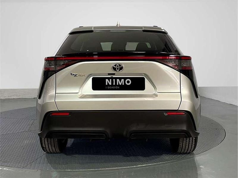 Usado Toyota bZ4X Advance 150 kW (204 CV) 2025 SUV