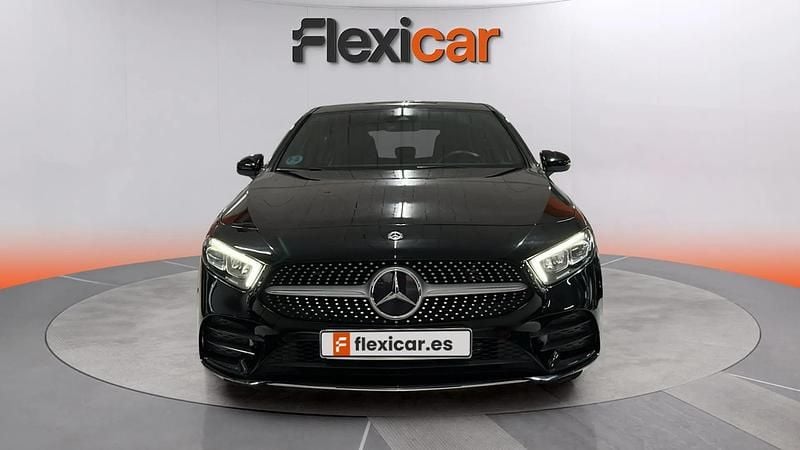 Usado Mercedes A180 136 CV (100 kW) 2021 Negro Berlina