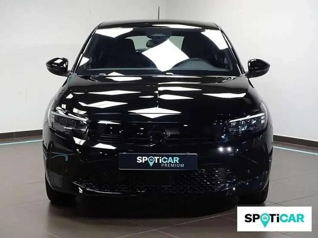 Usado Opel Corsa 101 CV (74 kW) 2025 Negro Utilitario