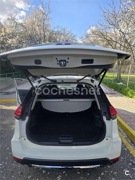 Usado Nissan X-Trail Tekna 163 CV (119 kW) 2018 Blanco SUV