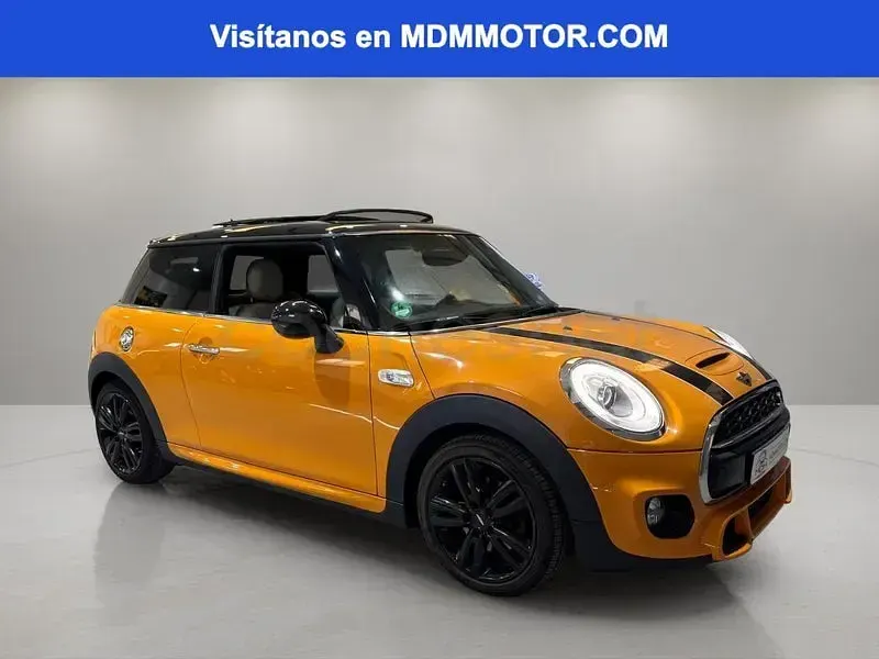 Usado Mini Cooper SD 170 CV (125 kW) 2016 Naranja Utilitario