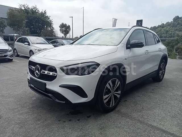 Blanco Nuevo 2025 Mercedes GLA250 SUV | 47.900 € (Buen precio) - Imagen 1/4