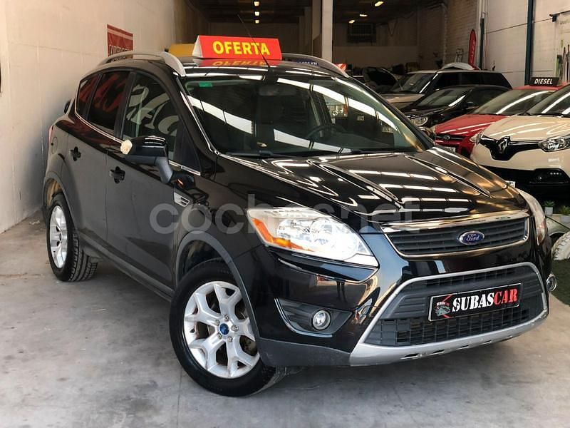Negro Usado 2010 Ford Kuga Trend SUV | 8499 € (Buen precio) - Imagen 1/4
