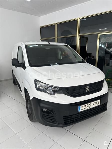 Blanco Usado 2016 Peugeot Partner Tepee Active Monovolumen | 9300 € (Precio justo) - Imagen 1/2