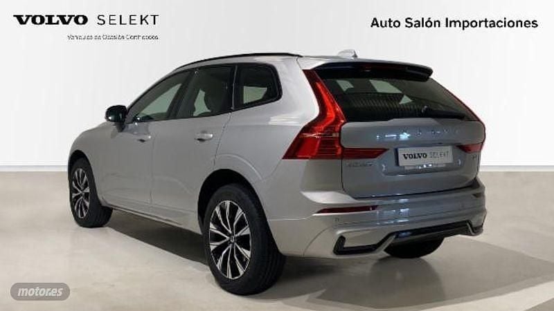 Usado Volvo XC60 Plus 197 CV (144 kW) 2022 Plateado SUV