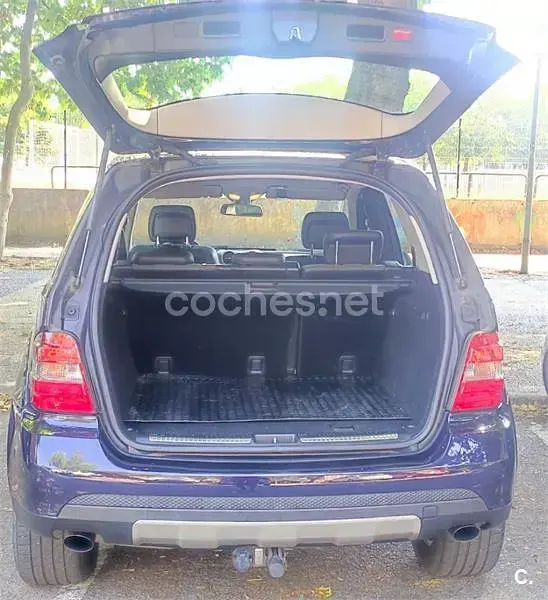Usado Mercedes ML280 190 CV (139 kW) 2007 Azul SUV