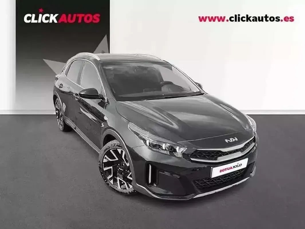 Usado Kia XCeed Active 101 CV (74 kW) 2024 Negro SUV