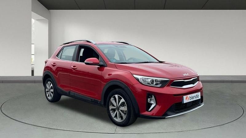 Usado Kia Stonic 79 CV (58 kW) 2024 Rojo SUV