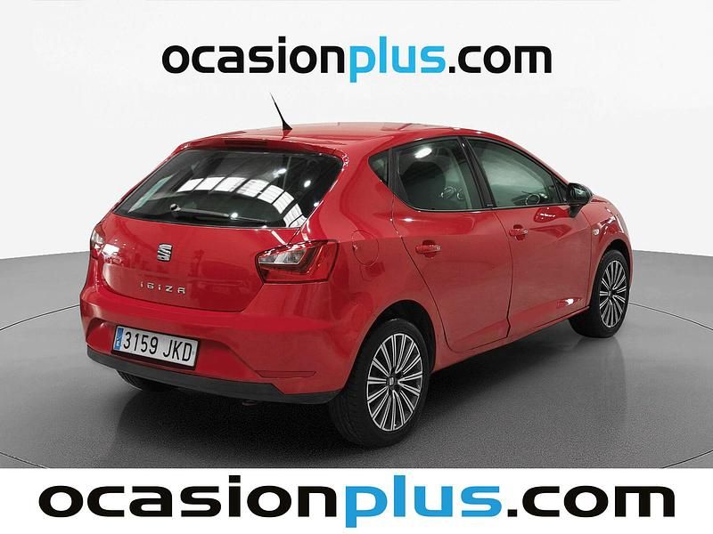 Käytetty Seat Ibiza CONNECT 75 HP (55 kW) 2015 Punainen Viistoperä