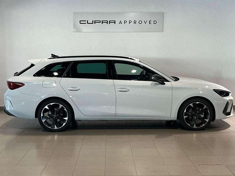 Usado Cupra Leon 150 HP (110 kW) 2024 Branco Carrinha
