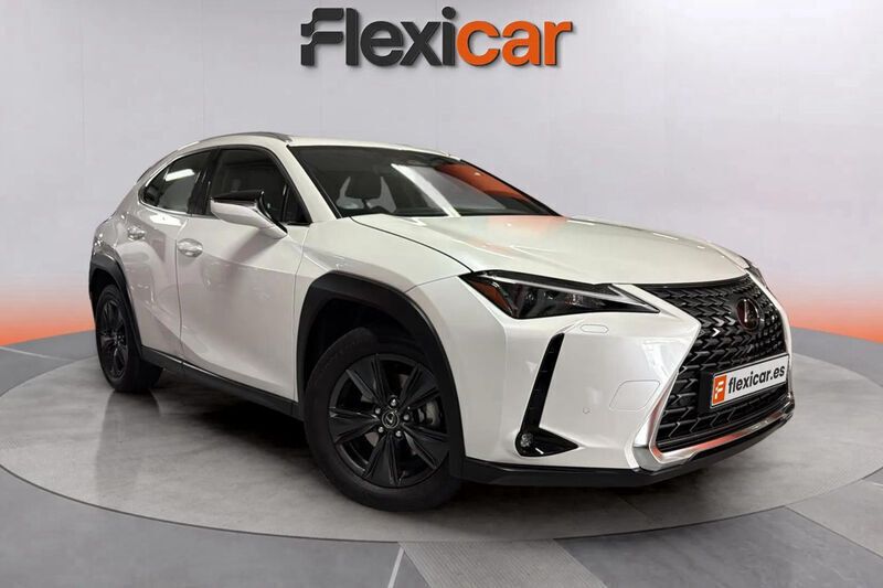 Blanco Usado 2024 Lexus UX Sport Line SUV | 30.790 € - Imagen 1/4