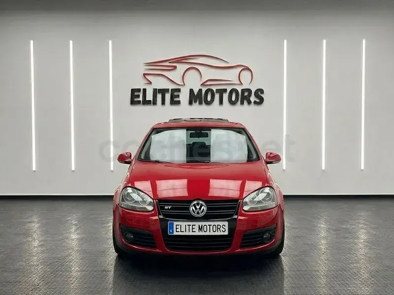Usado VW Golf VI GT 105 CV (77 kW) 2008 Rojo Utilitario