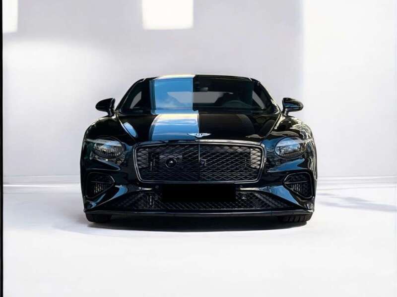 Negro Nuevo 2024 Bentley Continental Berlina | 365.000 € (Caro) - Imagen 1/4