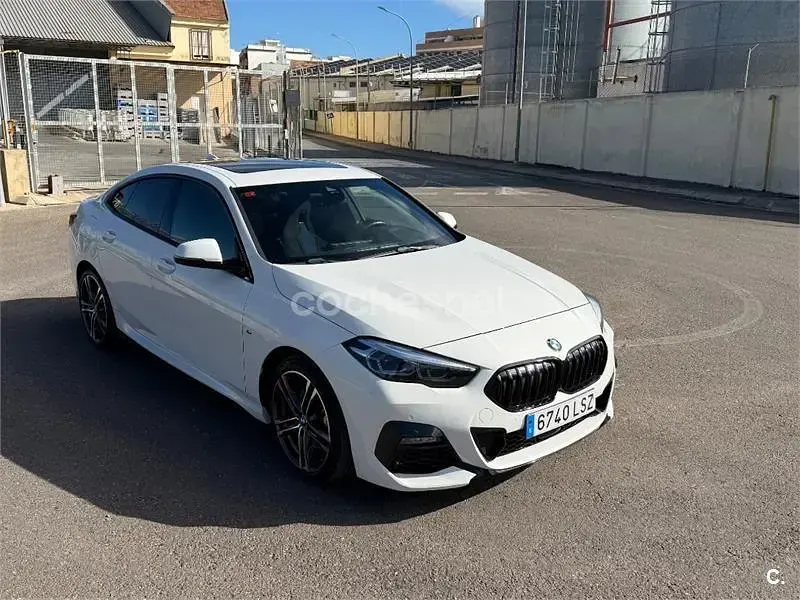 Usado BMW 218 Gran Coupé Comfort Edition 140 CV (102 kW) 2021 Blanco Coupe