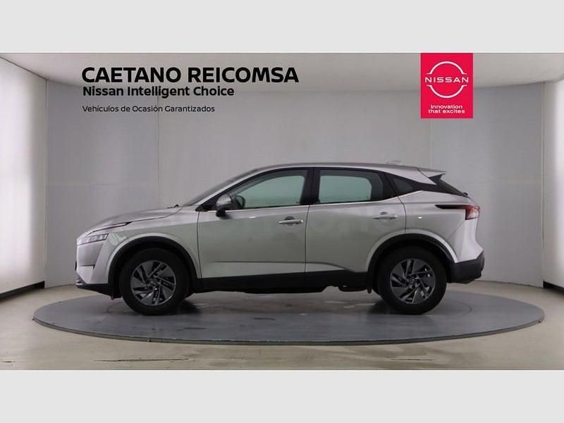 Usado Nissan Qashqai Acenta 140 CV (102 kW) 2022 Gris / plata SUV
