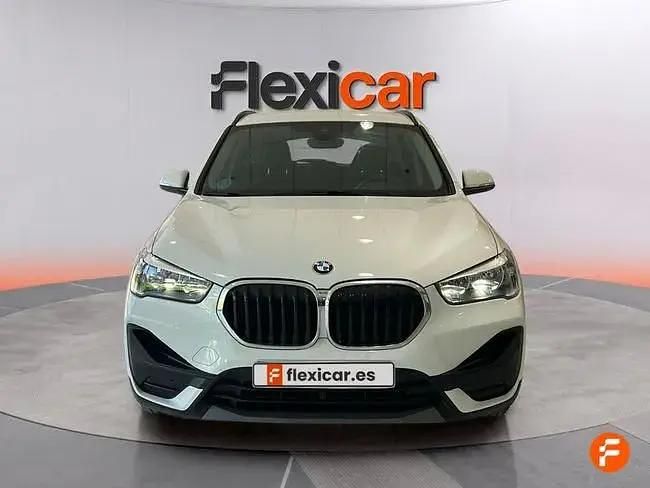 Używany BMW X1 116 KM (85 kW) 2021 Biały SUV