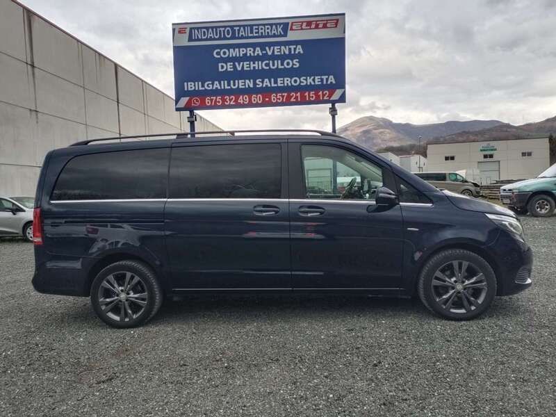 Azul Usado 2017 Mercedes V220 Avantgarde Monovolumen | 37.000 € (Un poco caro) - Imagen 1/4