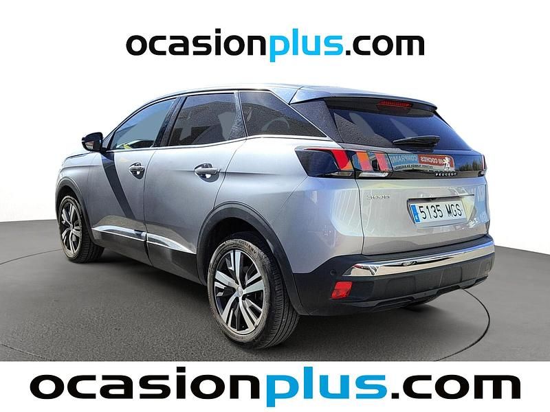 Usado Peugeot 3008 Allure 130 CV (95 kW) 2023 Gris SUV