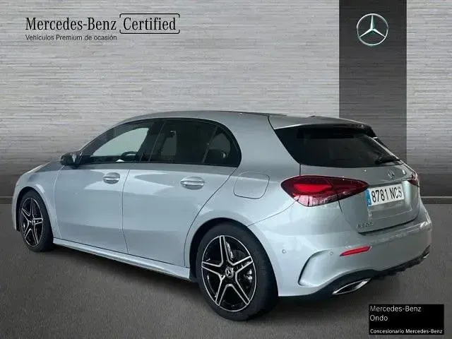 Usado Mercedes A200 150 CV (110 kW) 2025 Plata hightech Berlina