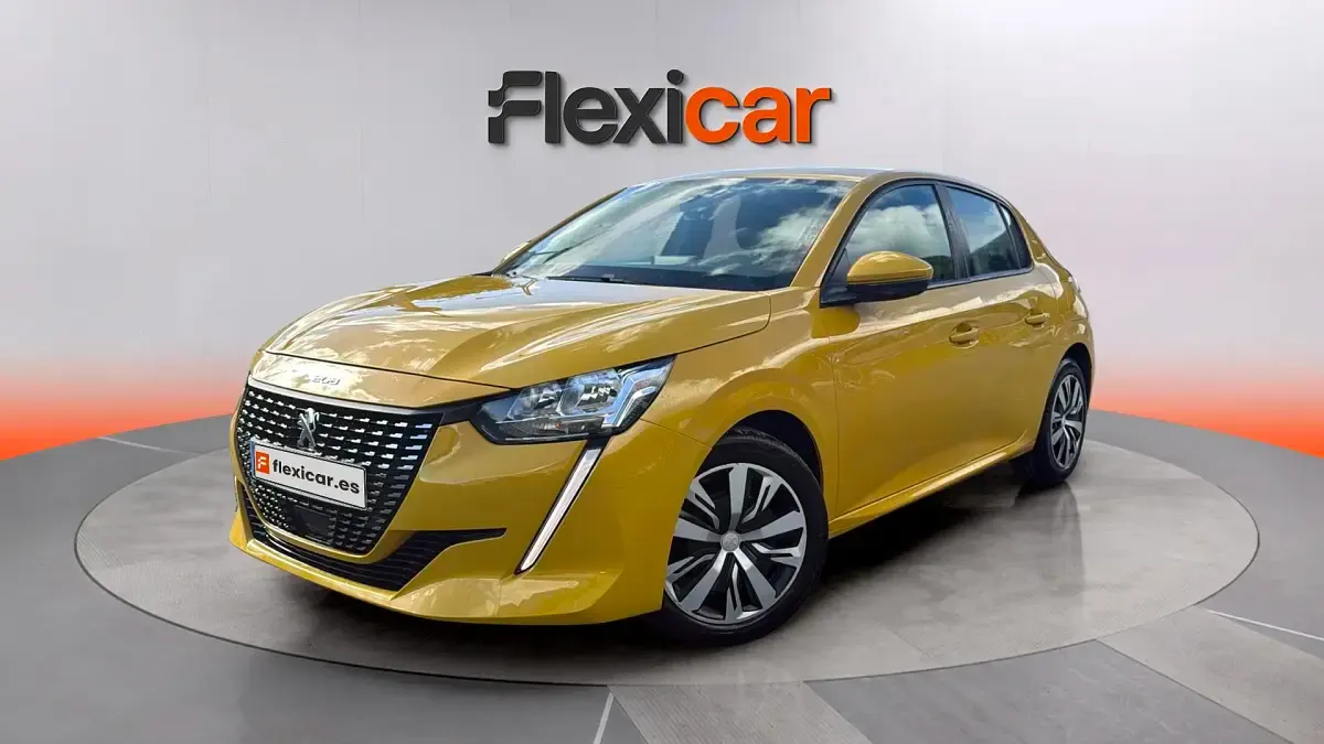 Usado Peugeot 208 Active 101 CV (74 kW) 2020 Amarillo Utilitario