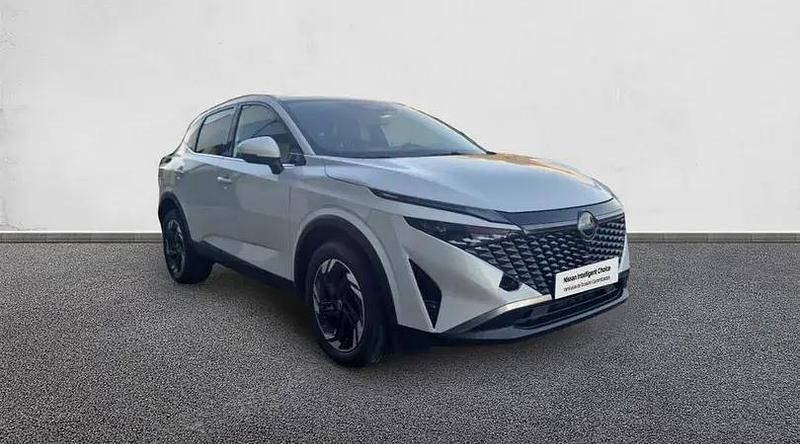 Nuevo Nissan Qashqai N-Connecta 140 CV (102 kW) 2025 Lunar white (perlada) SUV