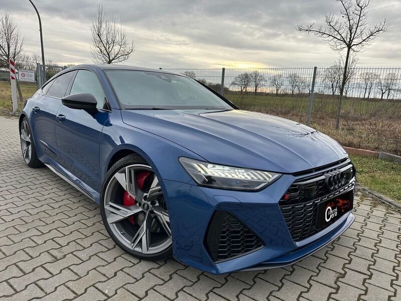 Azul Usado 2024 Audi RS7 Performance Utilitario | 124.990 € - Imagen 1/4